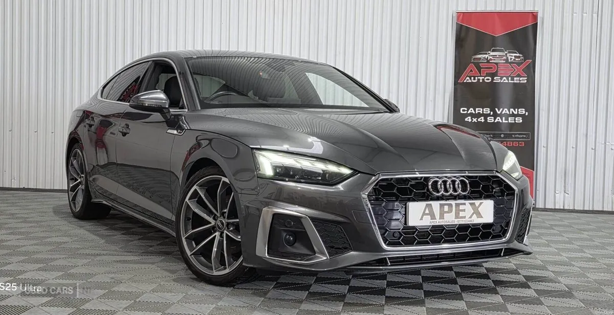 Audi A5 DIESEL SPORTBACK - Image 1