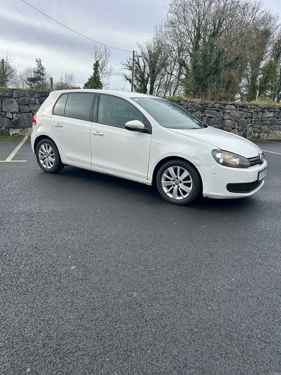 Volkswagen Golf - Image 1