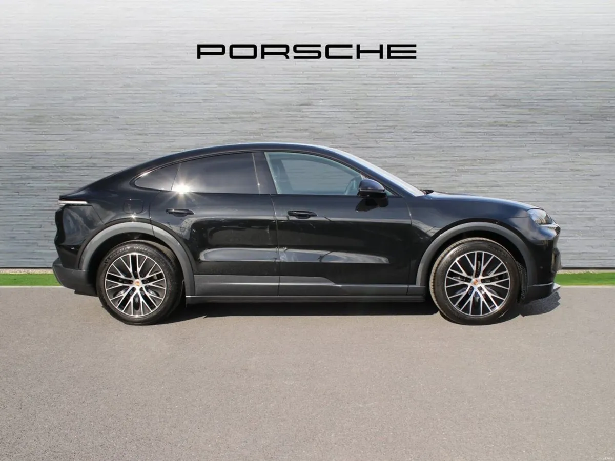 Porsche Cayenne Coupe Electric - Image 4
