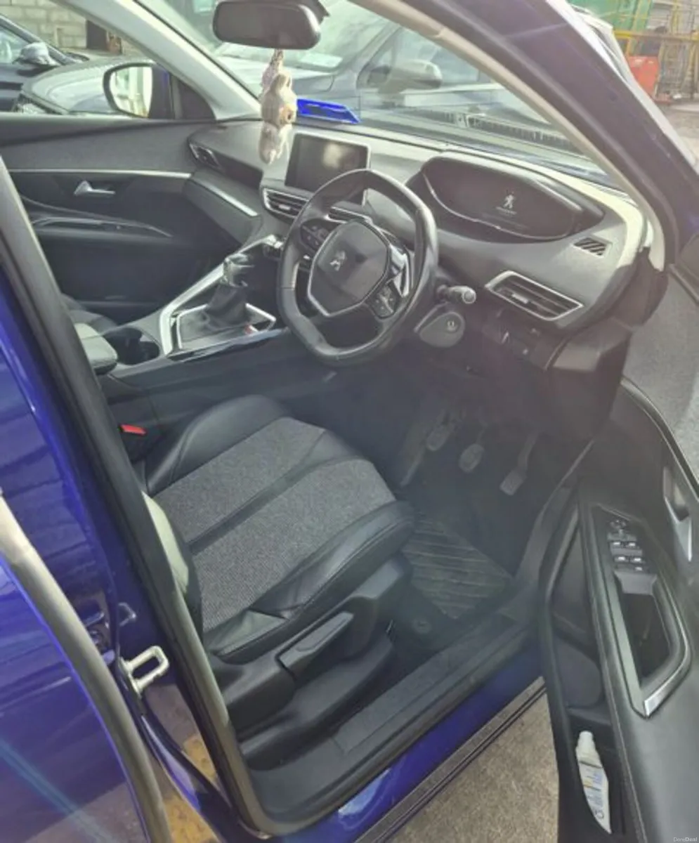 Peugeot 3008 2017 - Image 3