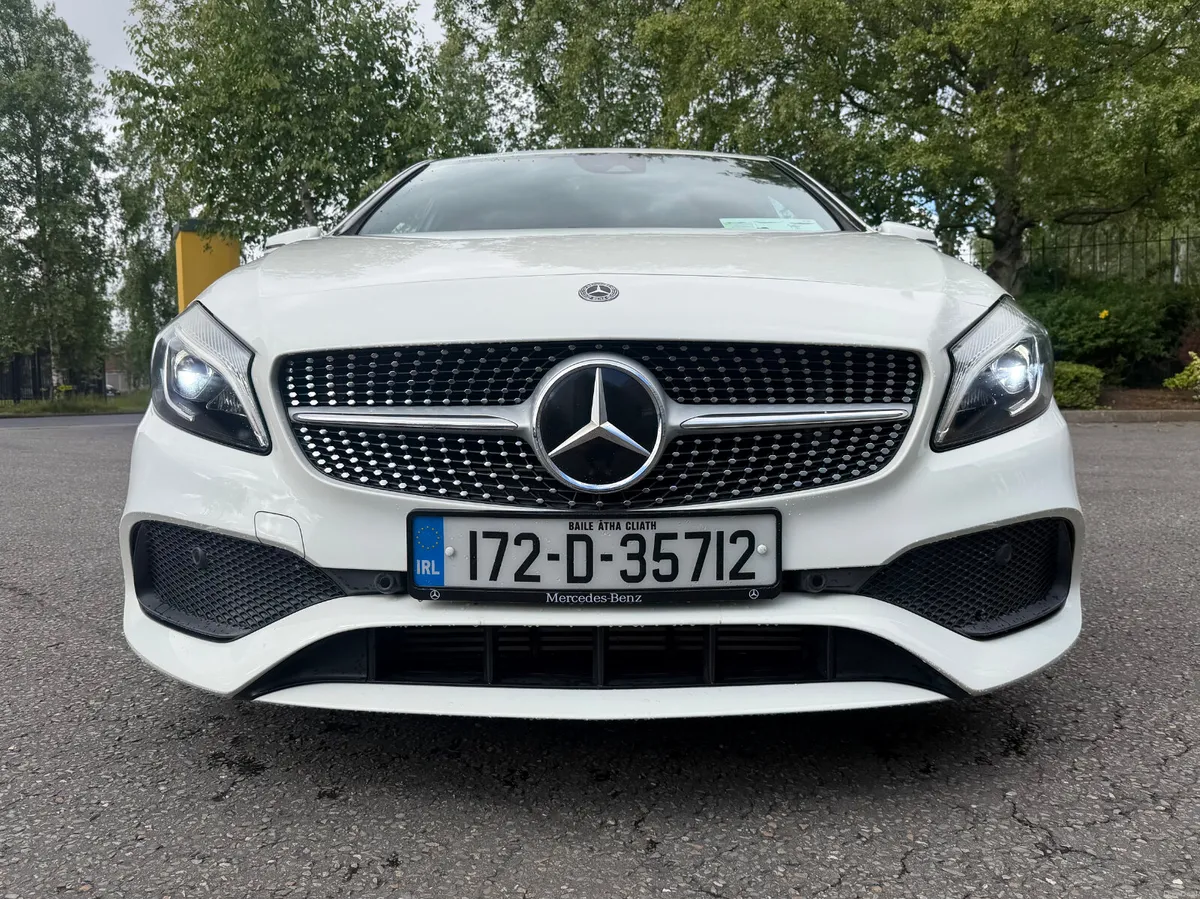 Mercedes-Benz A180 AMG LINE Auto - Image 2