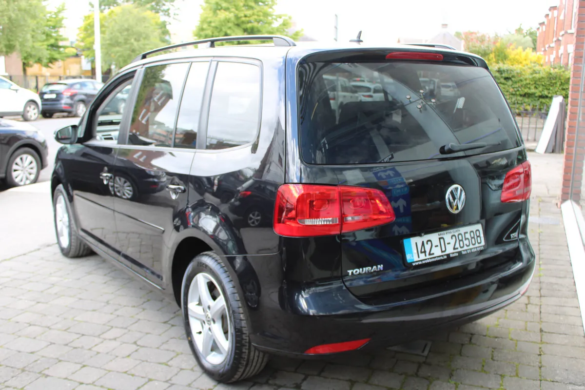 AUTOMATIC - VW TOURAN -1.4TSI - 7 SEATER - ISO FIX - Image 4