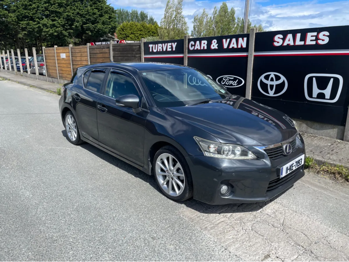Lexus CT CT 200H SE-L 5DR AUTO 1.8 136BHP - Image 2