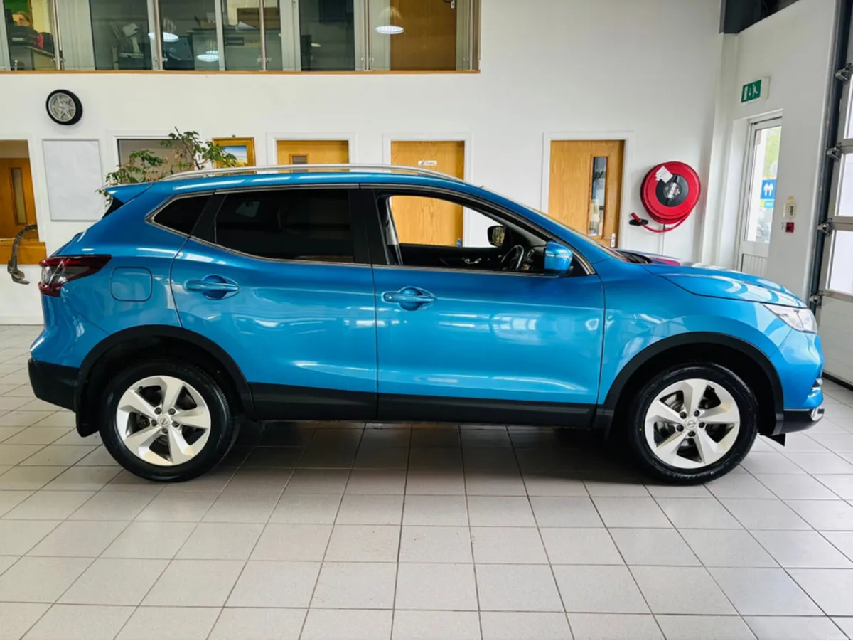 Nissan Qashqai 1.3 PET SE DCT MY20 4DR AUTO - Image 3