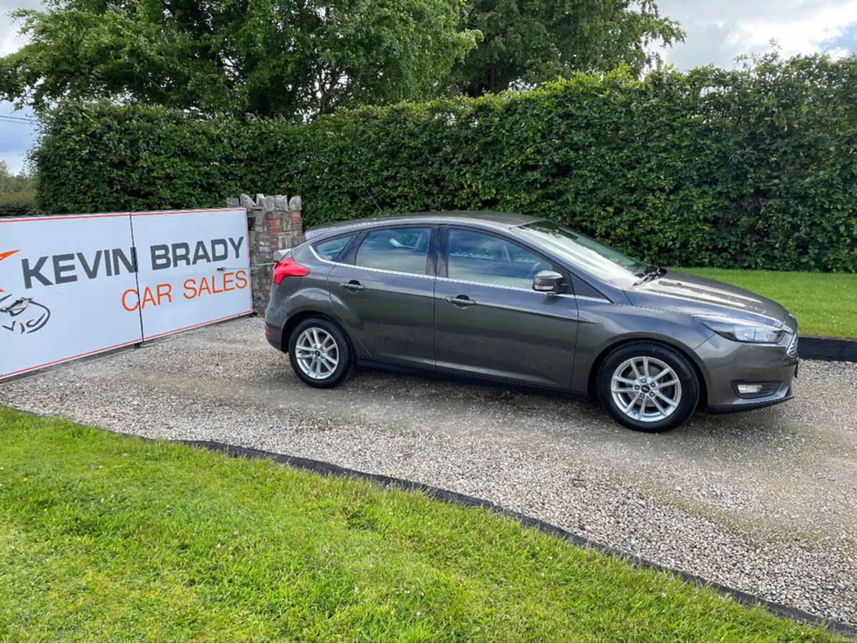 Ford Focus 1.5 TDCI ZETEC 95PS 5DR - Image 1