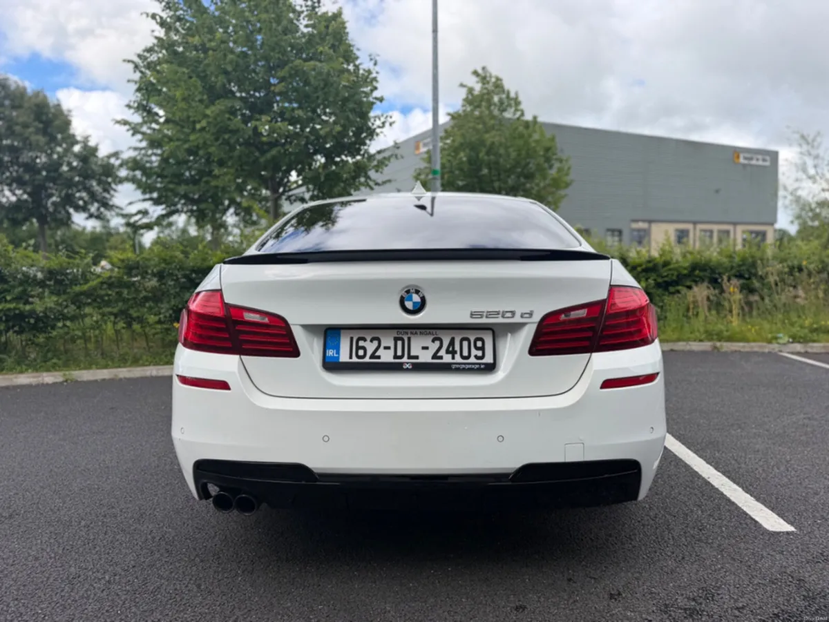 BMW 5-Series 520D 2.0 M SPORT AUTO - Image 4