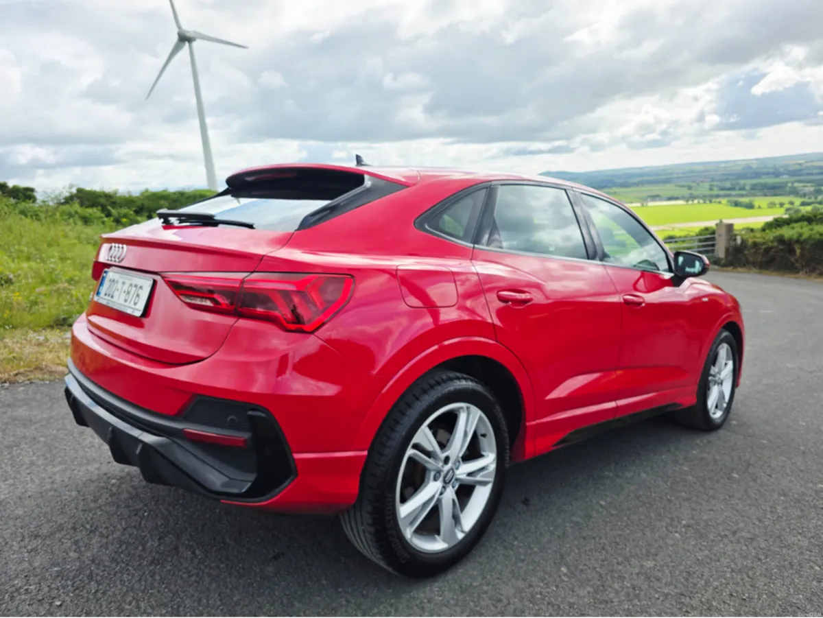 Audi Q3 SPORTBACK 35 TDI S-LINE 150 S-TRONIC AUTO - Image 3