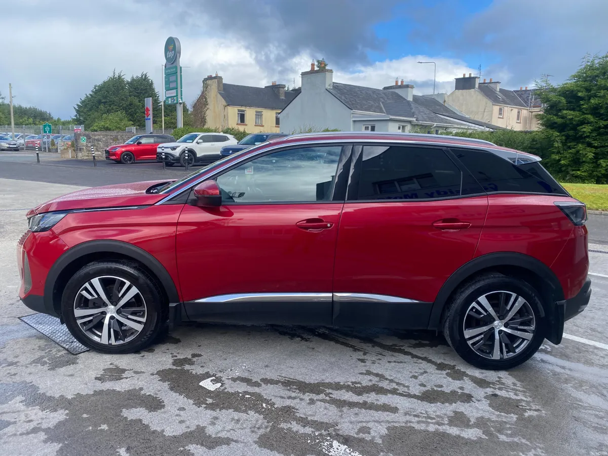 Peugeot 3008 1.5 BlueHDi 130bhp Allure (130HP) - Image 5
