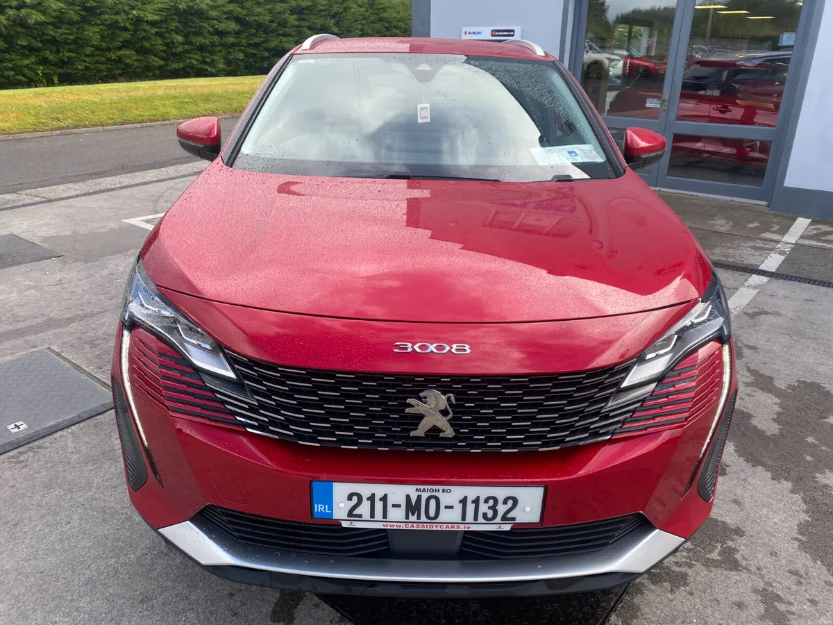 Peugeot 3008 1.5 BlueHDi 130bhp Allure (130HP) - Image 3