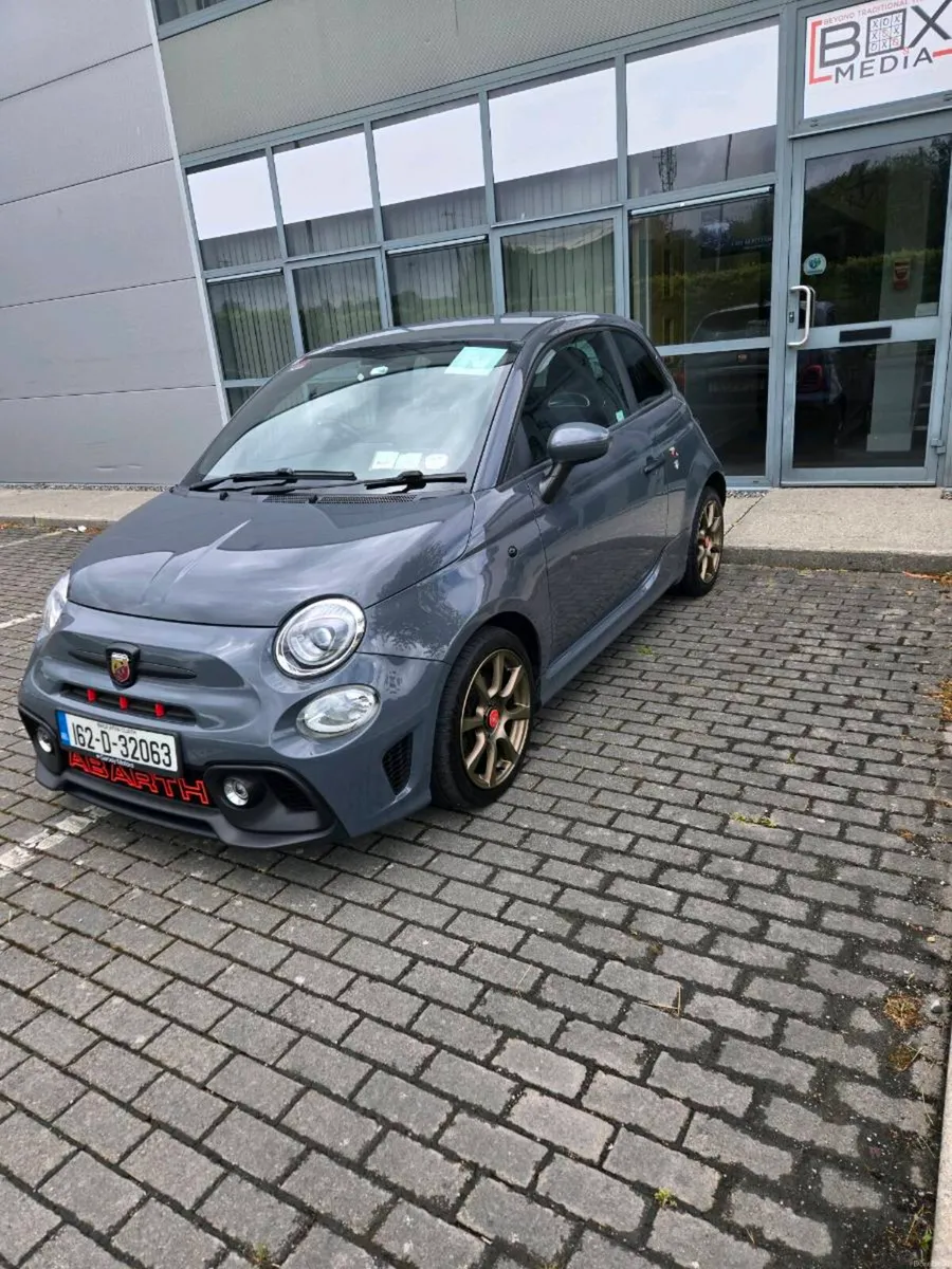2016 Abarth 595 - Image 2