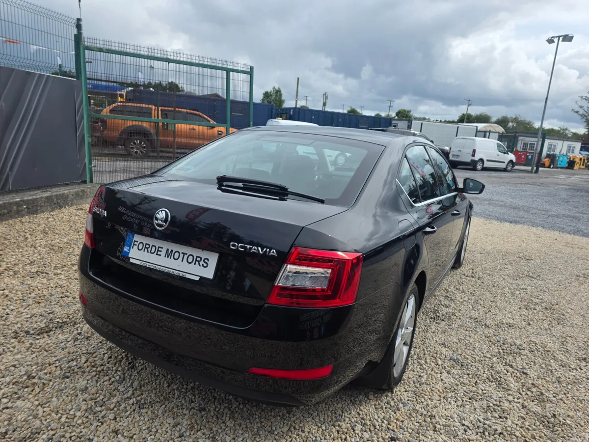 Skoda Octavia 2016 Automatic - Image 4