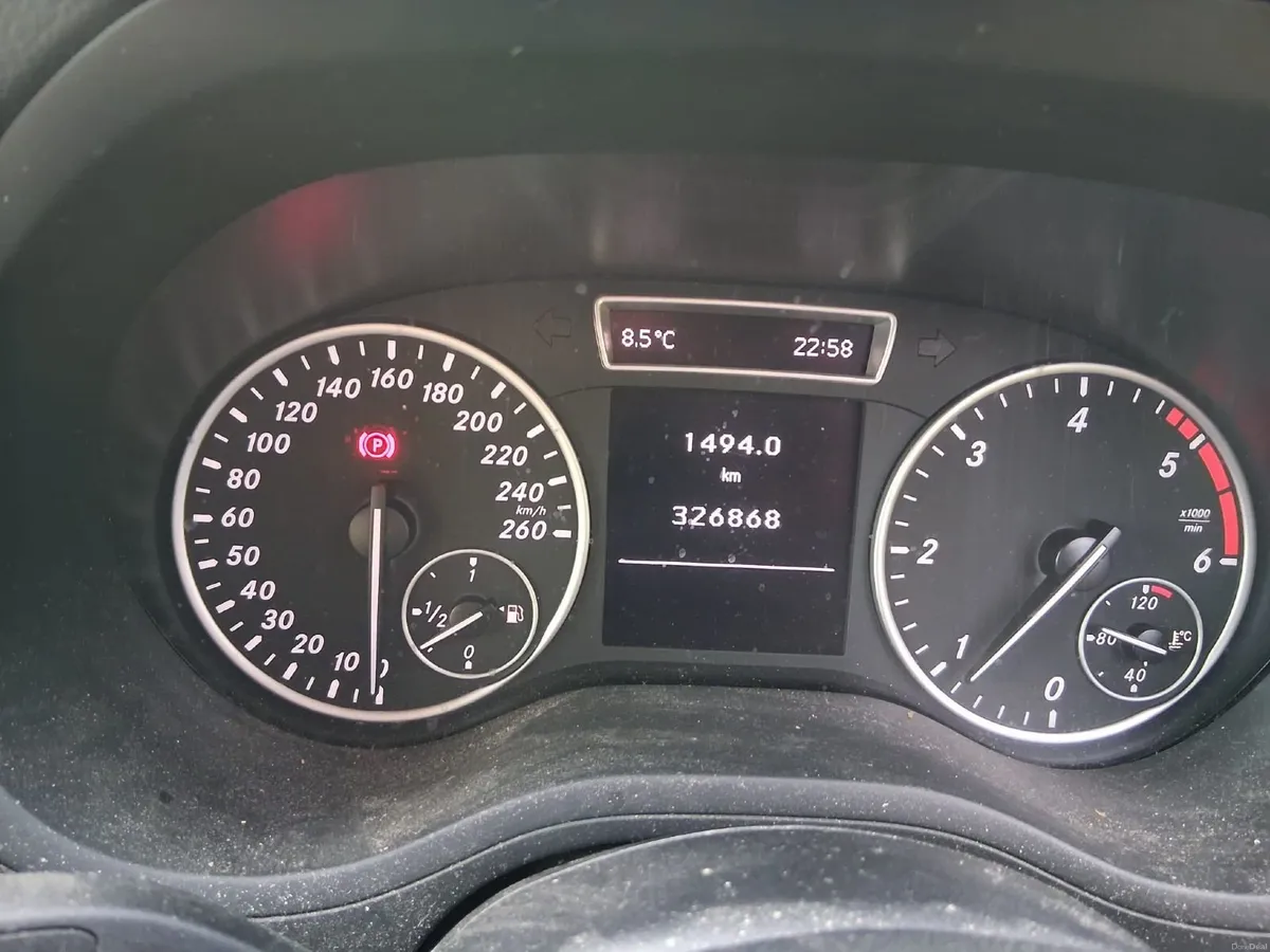 Mercedes-Benz B-Class 2014 - Image 4