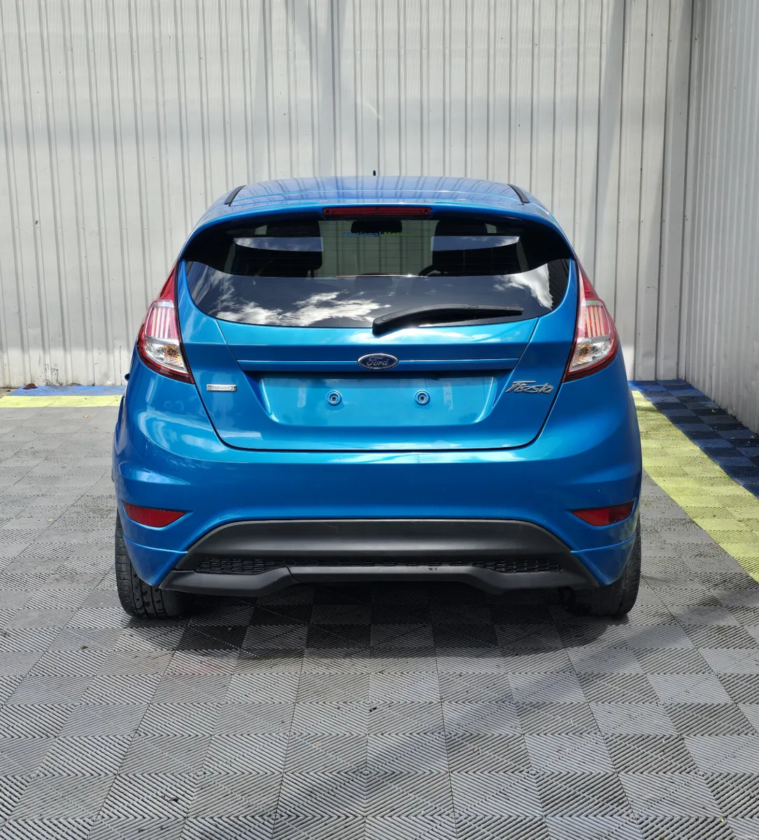 2016 Ford Fiesta 1.0 Petrol Zetec S - Image 4