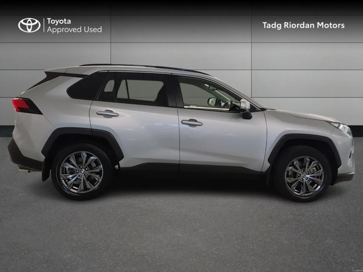 Toyota RAV4 HYBRID SOL - Image 3