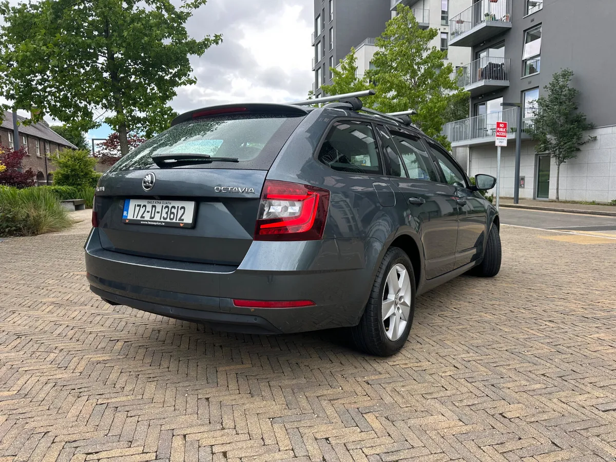 Skoda Octavia 2017 - Image 4