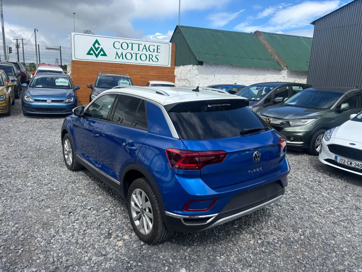 Volkswagen T-Roc - Image 3