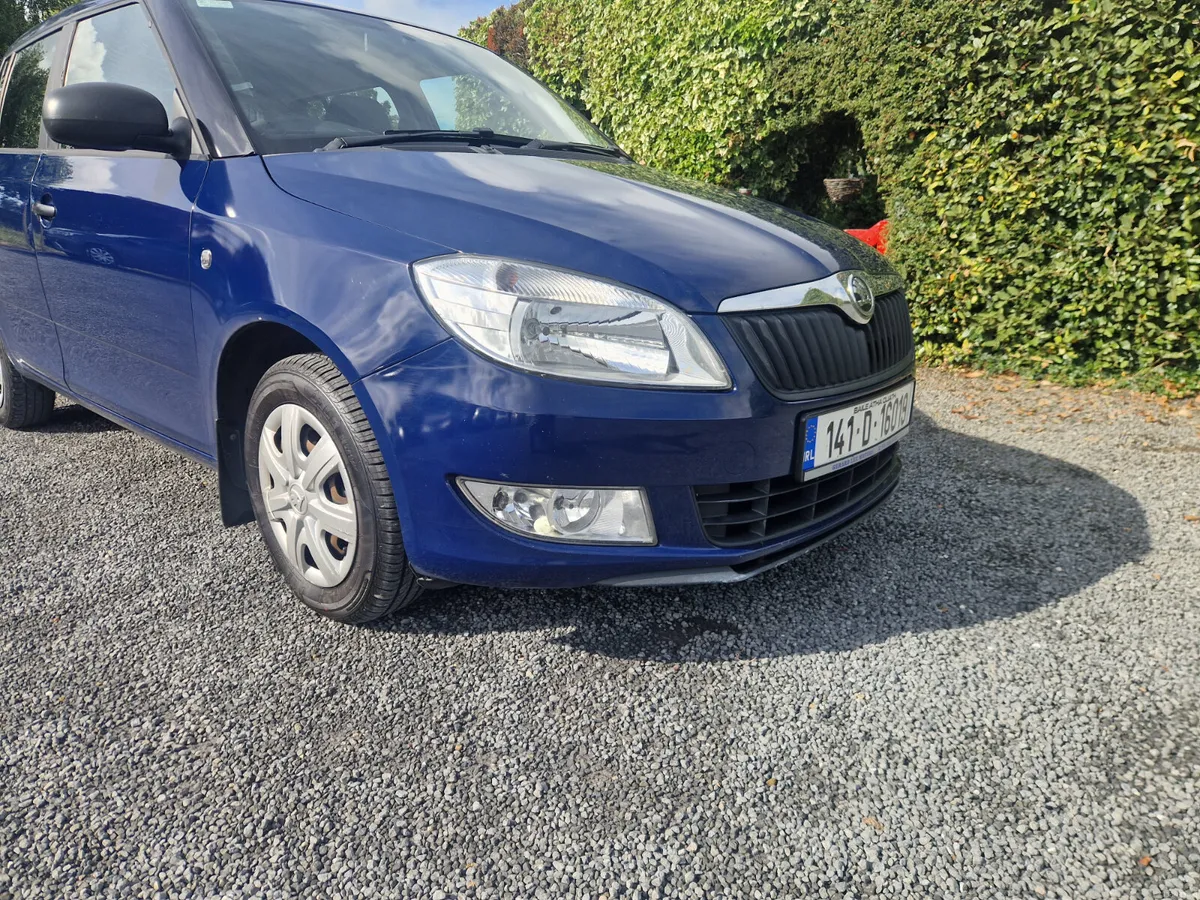 Skoda Fabia 1.2 ACTIVE 2014 - Image 2
