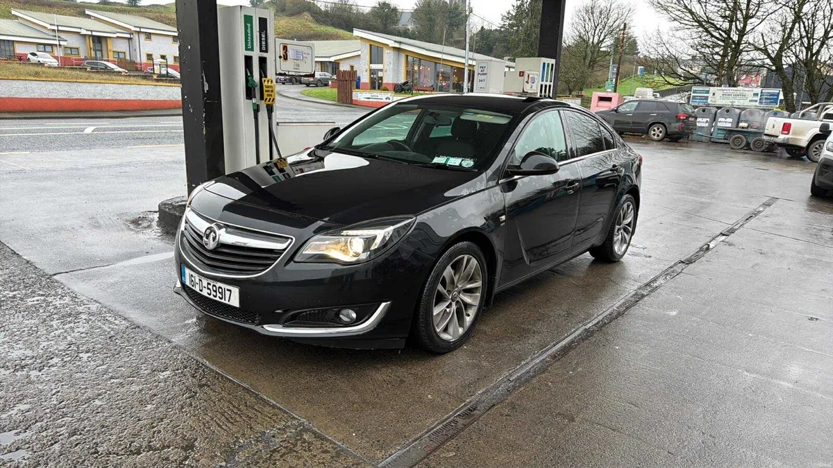 2016 Vauxhall Insignia 2.0 - Image 1