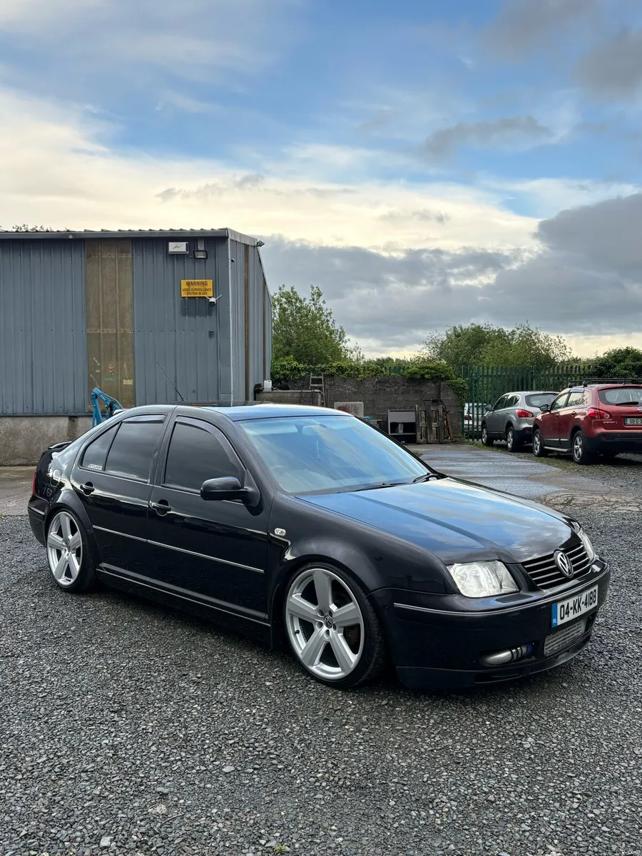 Volkswagen Bora - Image 1
