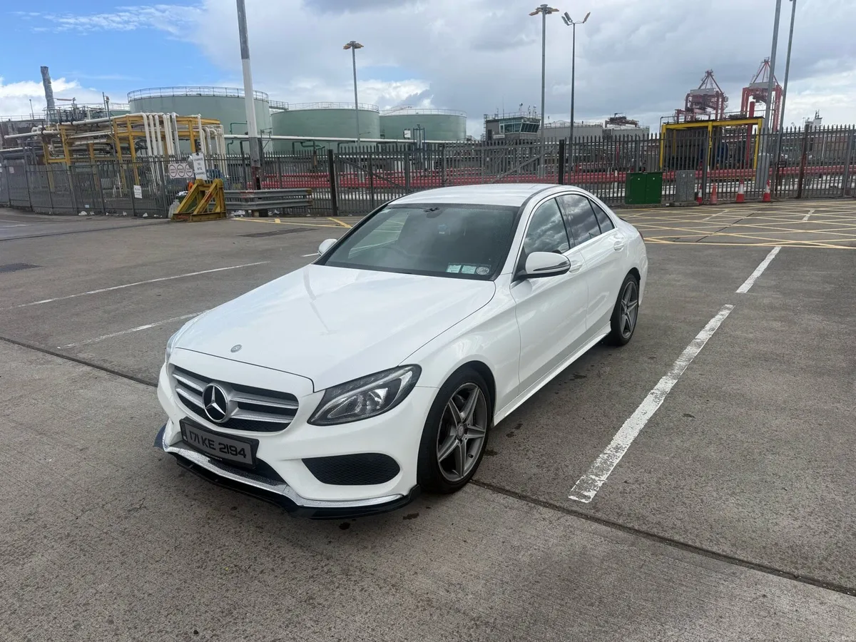 2017 Mercedes c200 amg - Image 2