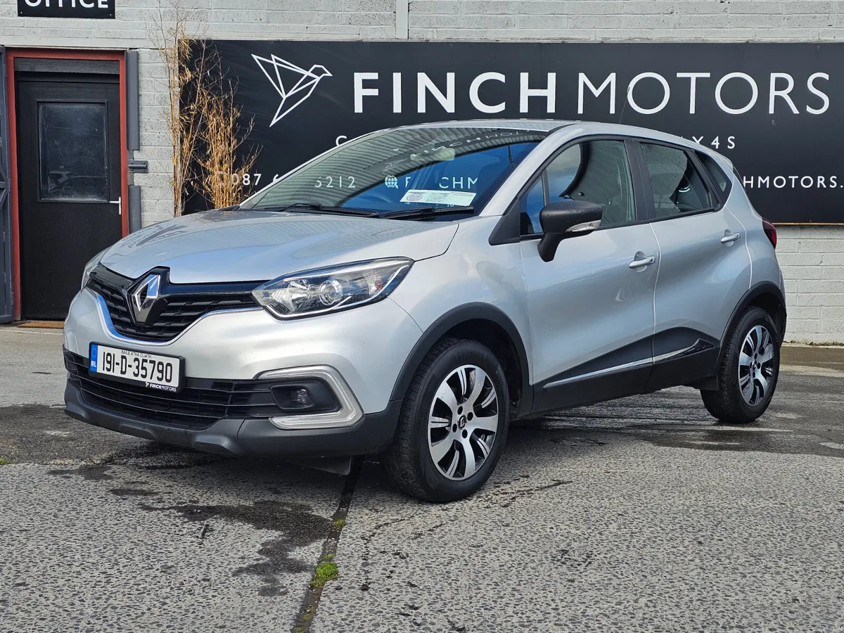 RENAULT CAPTUR // PETROL // 04/27 NCT - Image 3