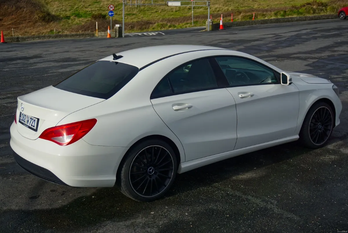 Mercedes-Benz CLA 200d Fresh NCT til 2028 - Image 3