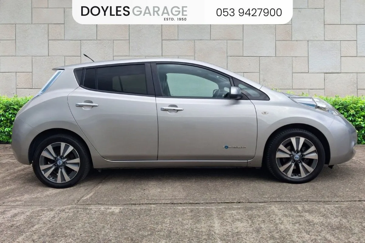 Nissan Leaf SVE *NO WARRANTY* - Image 2
