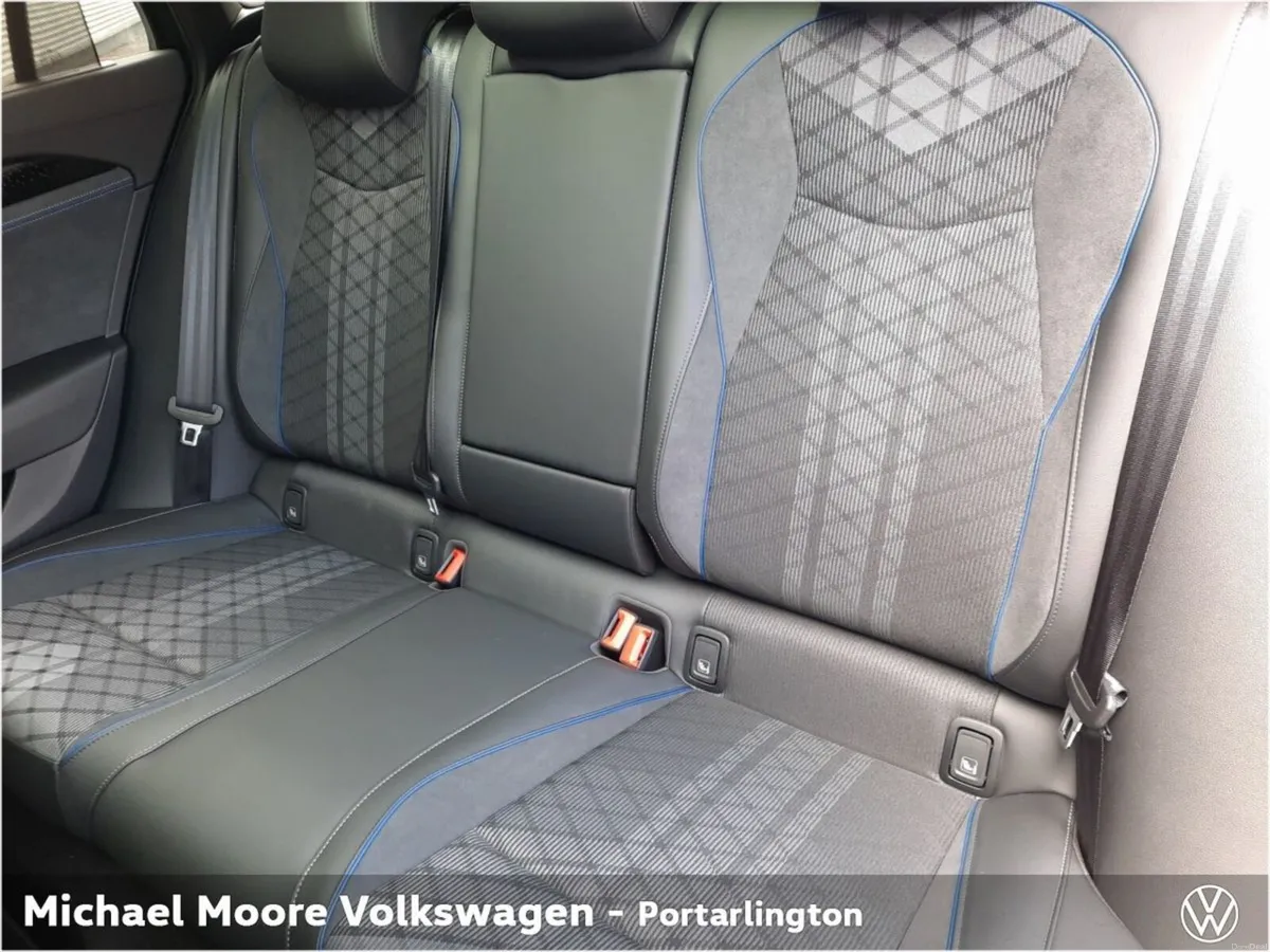 Volkswagen Passat RLINE 2.0TDI 150HP - Image 6