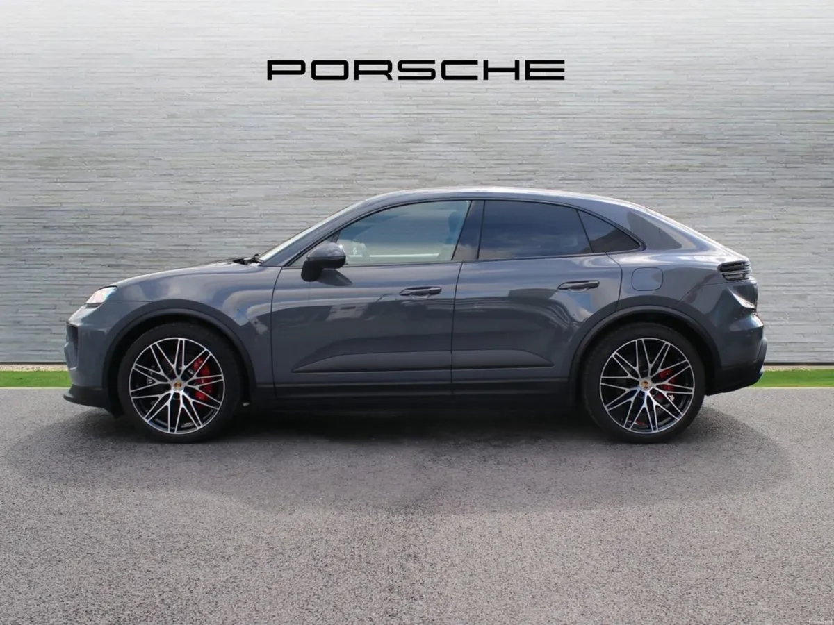 Porsche Macan 4S Electric - Image 3
