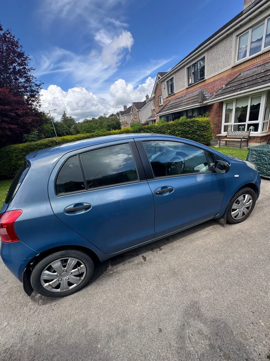 Toyota Yaris - Image 5