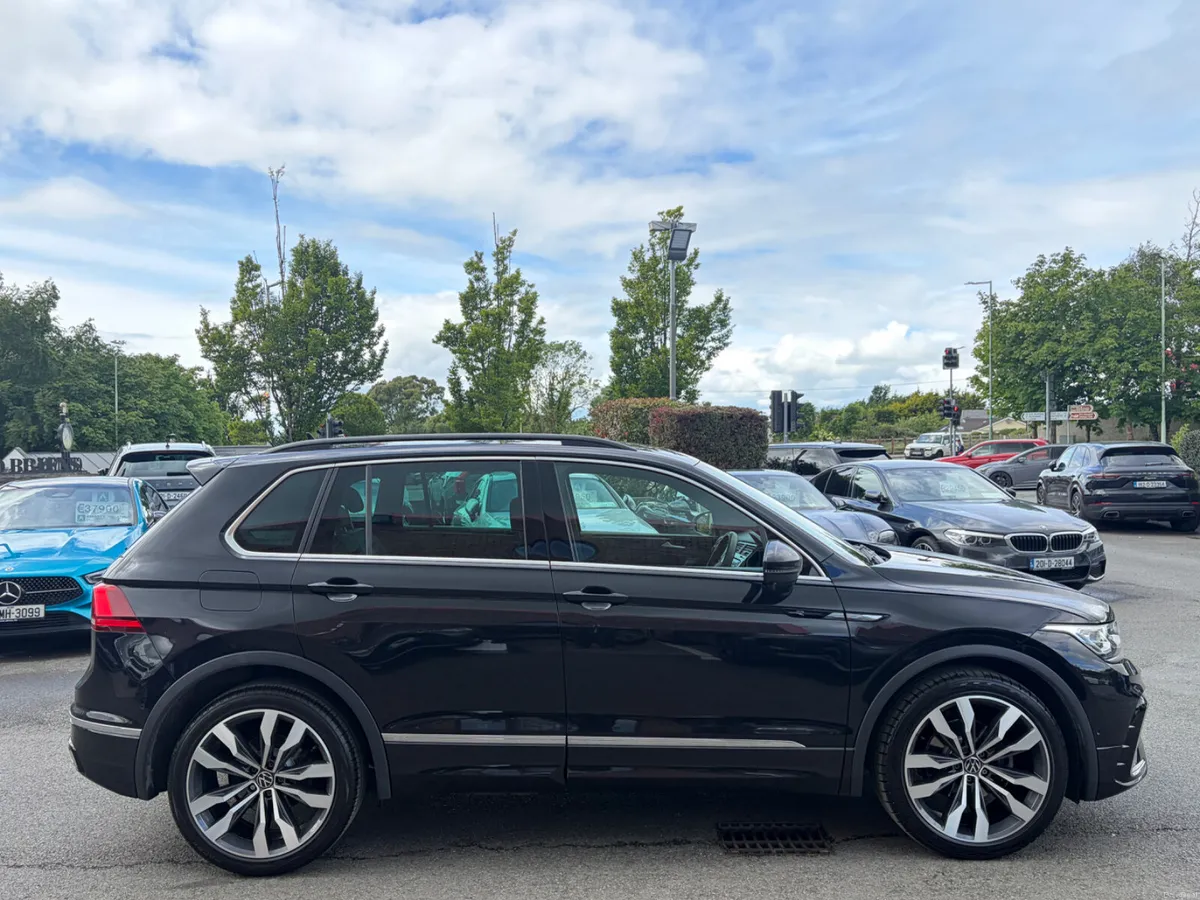 241 Volkswagen Tiguan R-Line 2.0 Diesel - Image 4