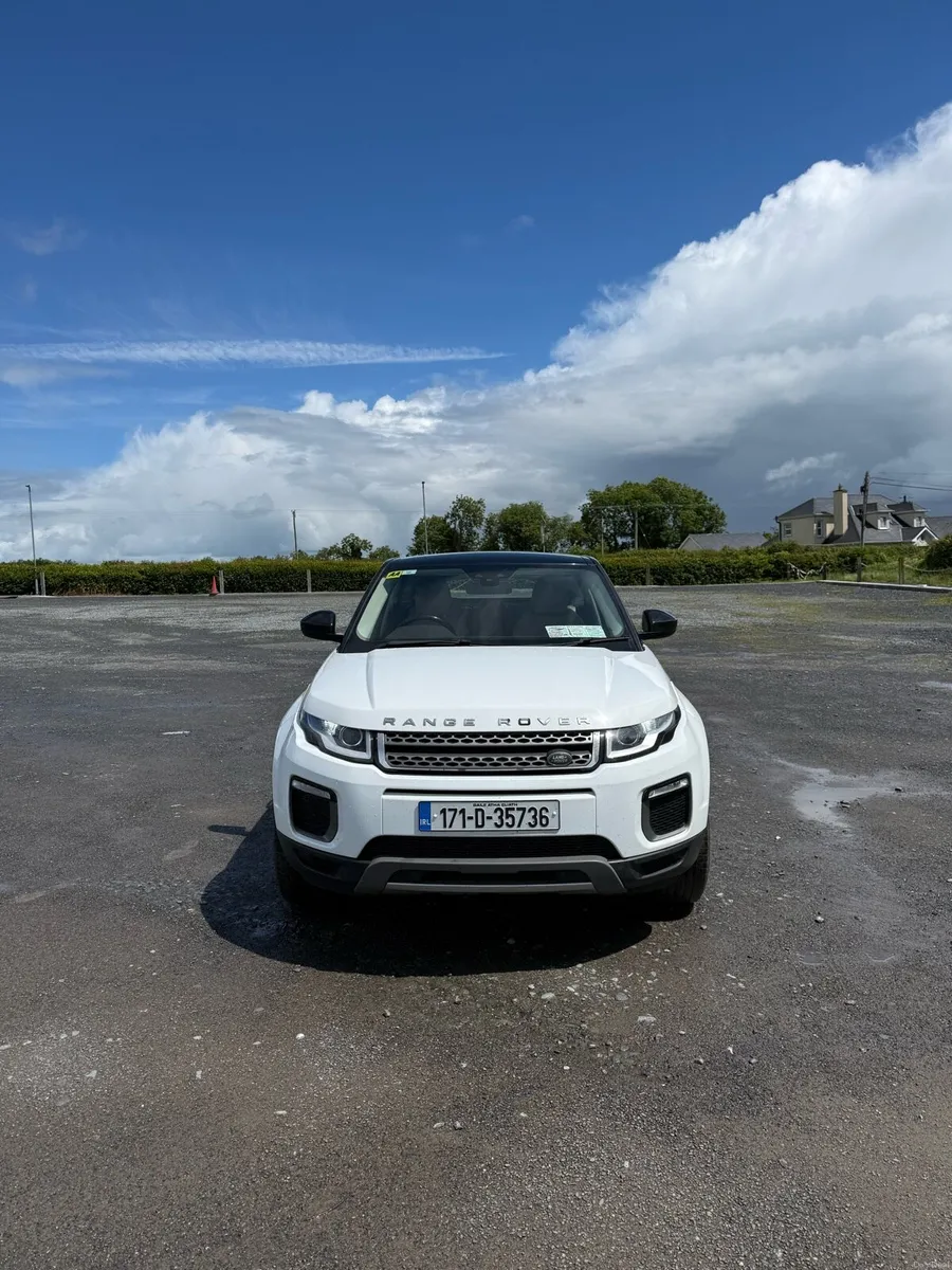 2017 Range Rover Evoque EVO TD4 SE - PAN ROOF (AWD - Image 2