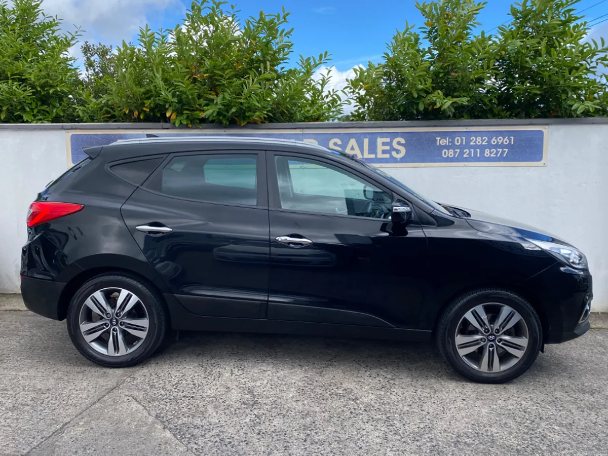 Hyundai ix35 Sat Nav Full Leather - Image 2