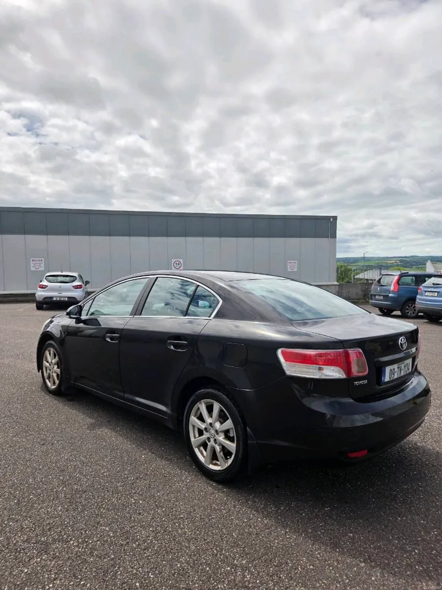 2009 TOYOTA AVENSIS 2 LITRE D4D. - Image 4