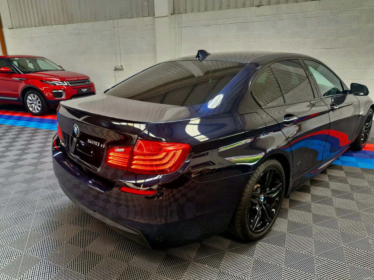 520D M SPORT PLUS ( SUNROOF- HARMAN KARDON) - Image 3