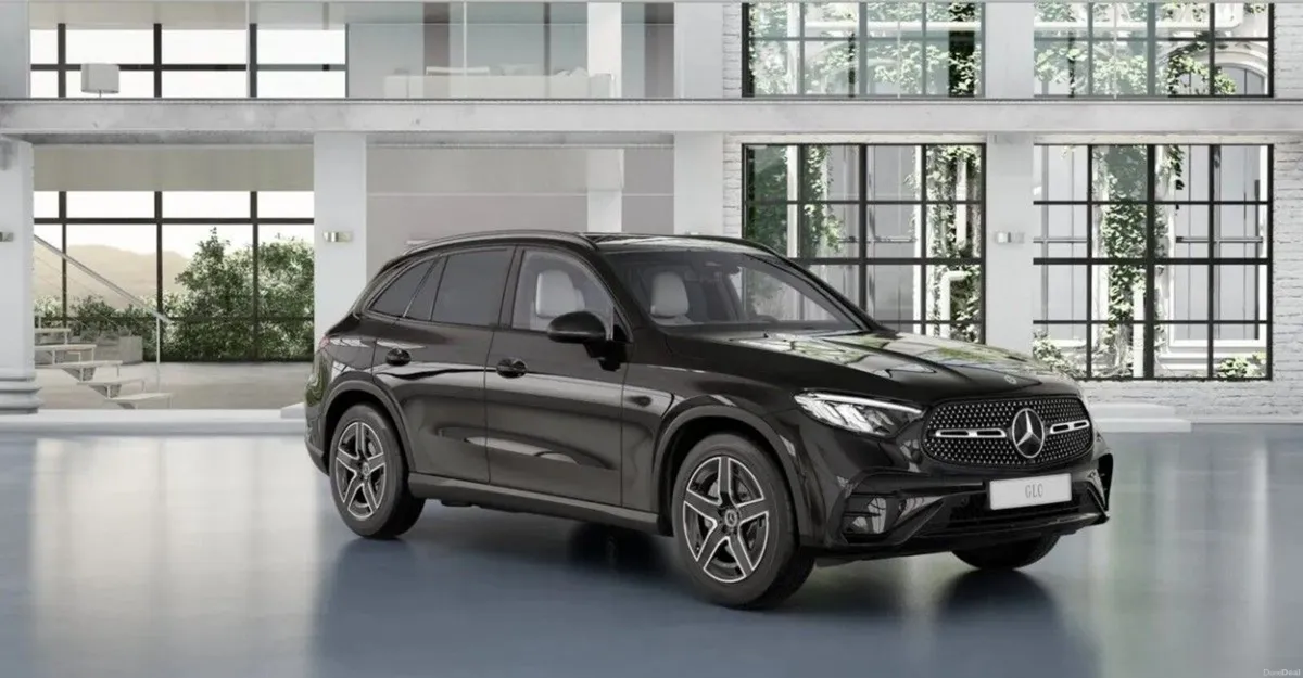 Mercedes-Benz GLC GLC220 D 4Matic AMG Line +  Arri - Image 1