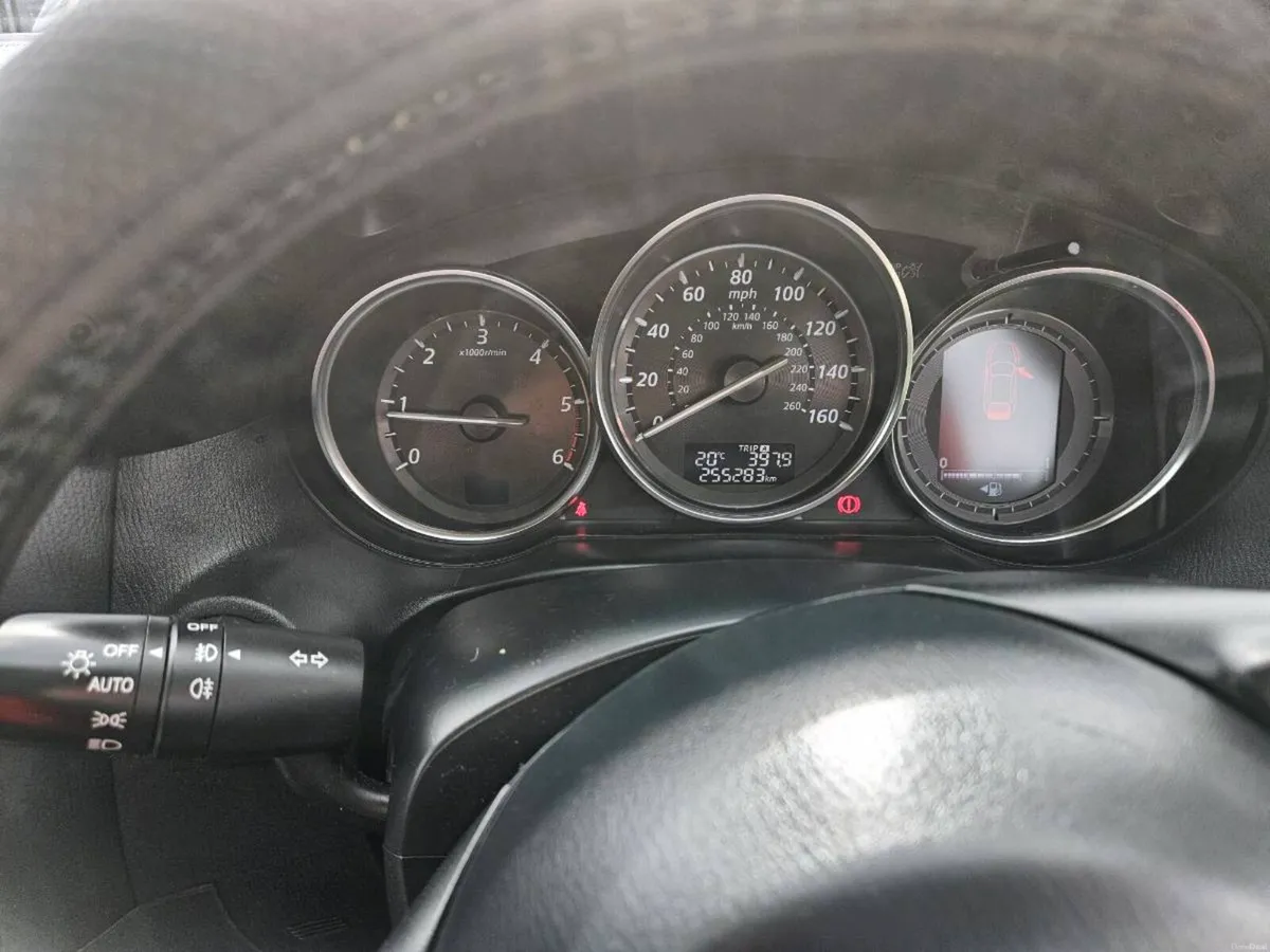 Mazda X5 - Image 6