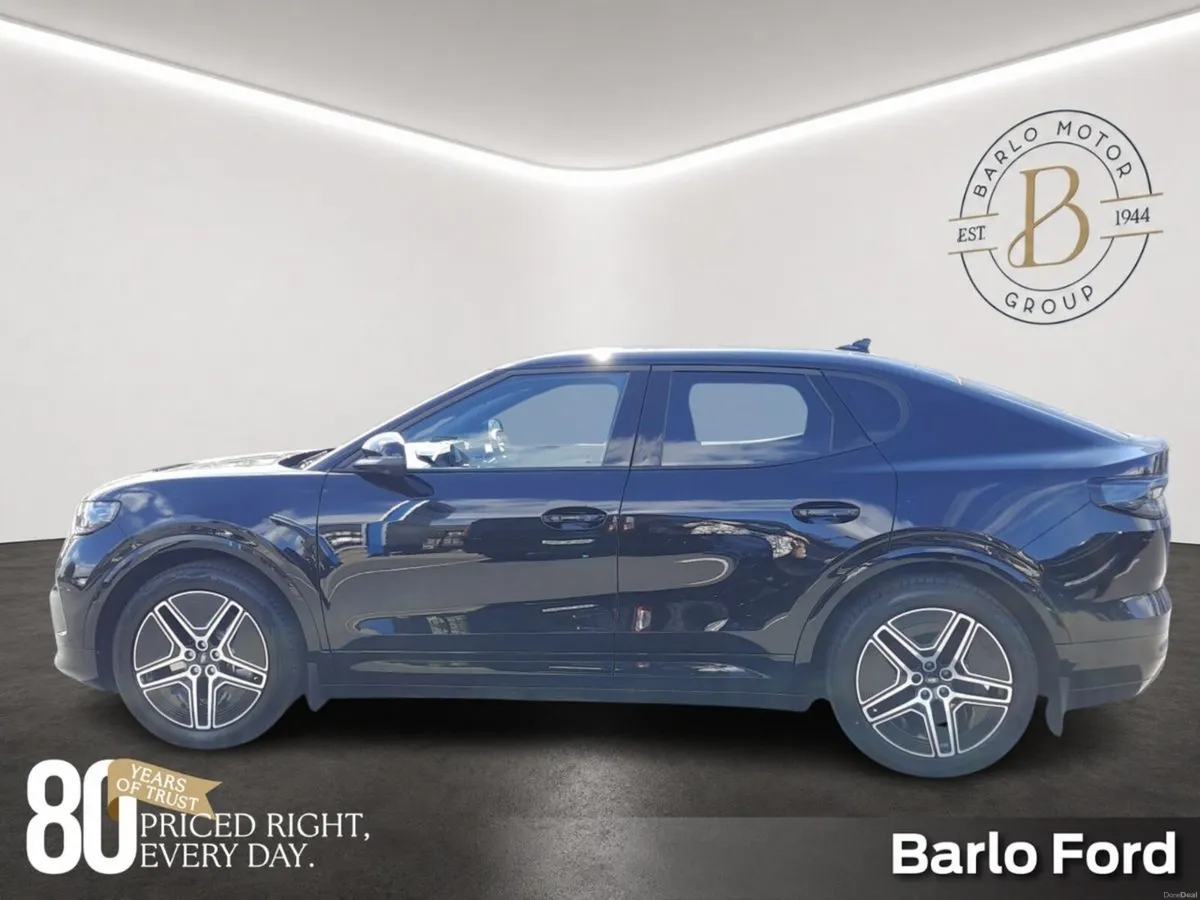 Ford Capri Premium 77kWh Ext Range Drivers Assist - Image 5