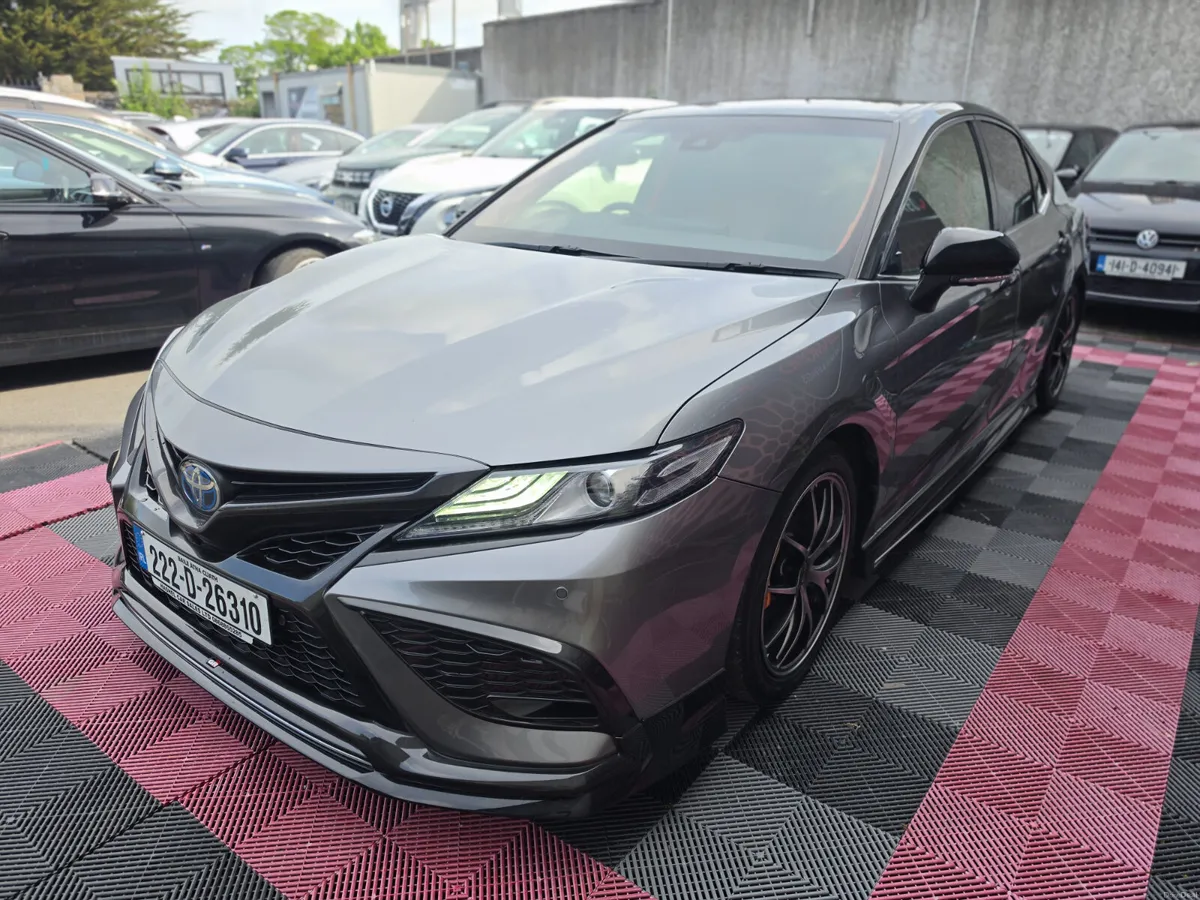222 TOYOTA CAMRY WORLD SPORTS EDITION MUST SEE !!! - Image 3