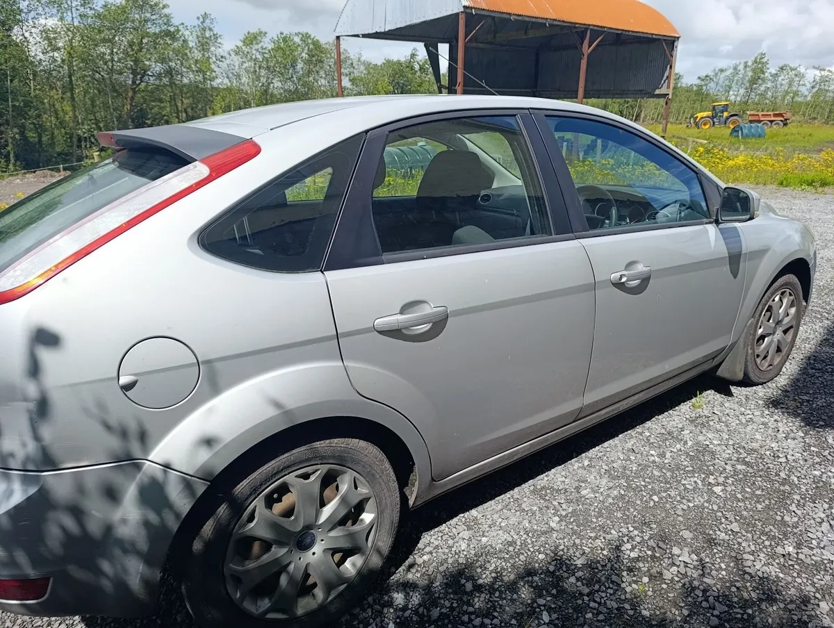 Ford Focus 2008 - Image 2