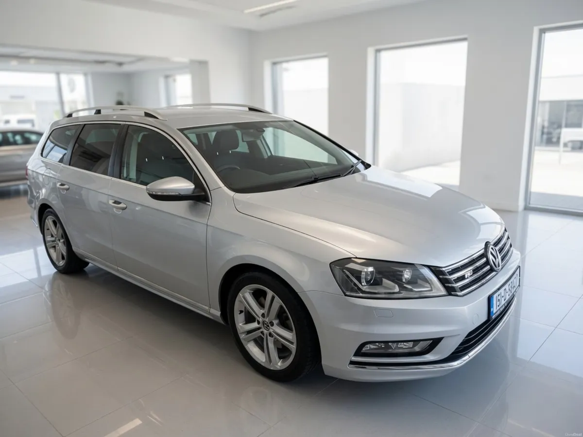 Volkswagen Passat 2015 R line spec - Image 4