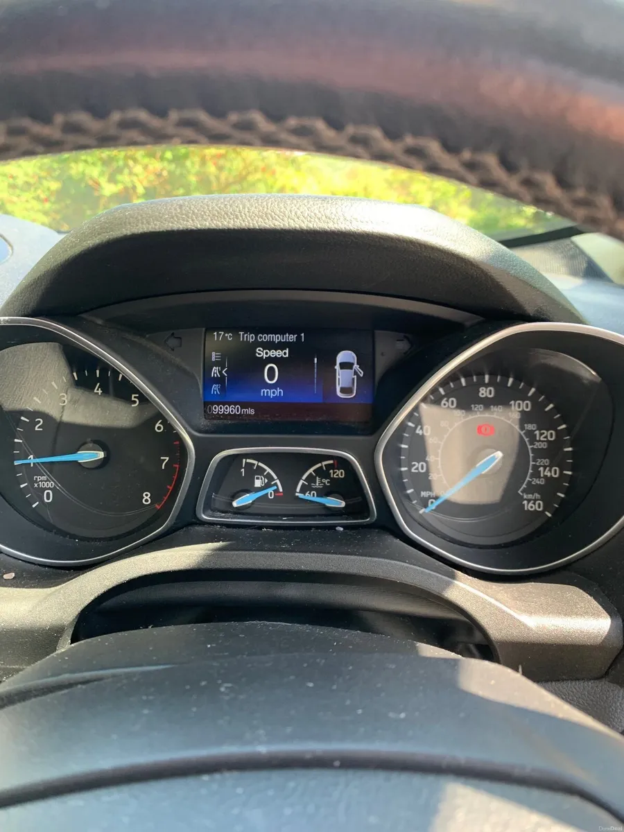 Ford C-Max 2015 - Image 2