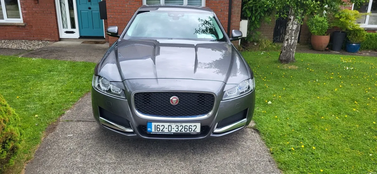 Jaguar XF 2016 - Image 2