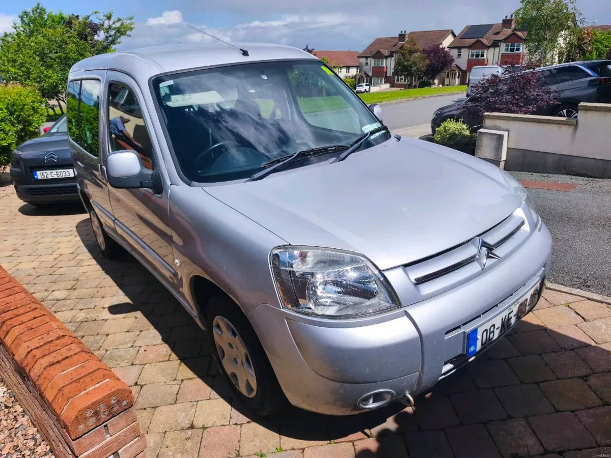 Wheelchair Accessible Citroen Berlingo Multispace - Image 3