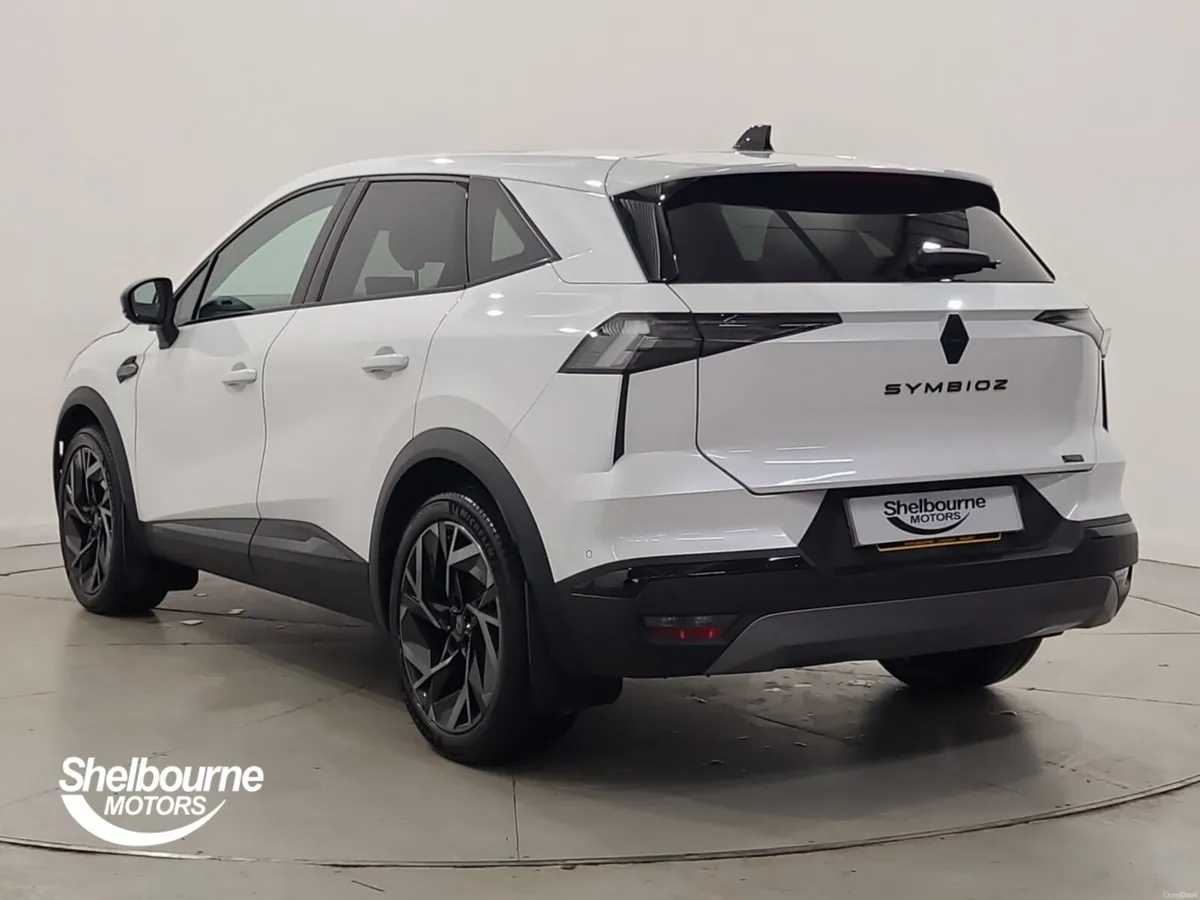 Renault Symbioz Estate Iconic Esprit Alpine - Image 2
