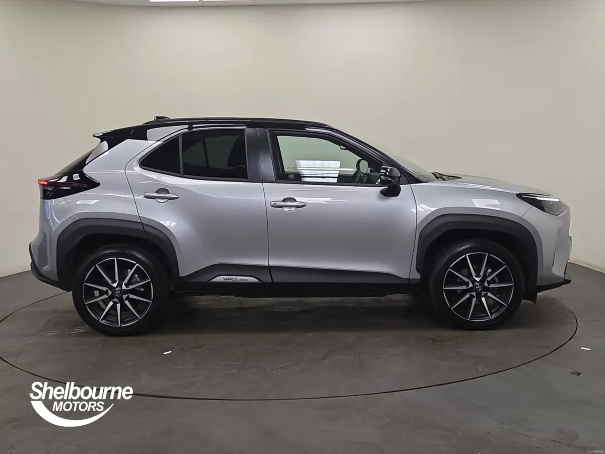 Toyota Yaris Cross Estate GR Sport - Image 2