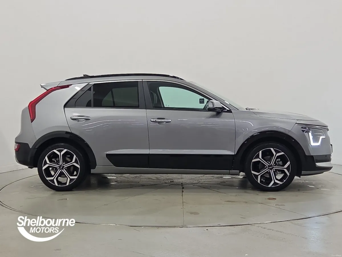 Kia Niro Estate 4 - Image 3