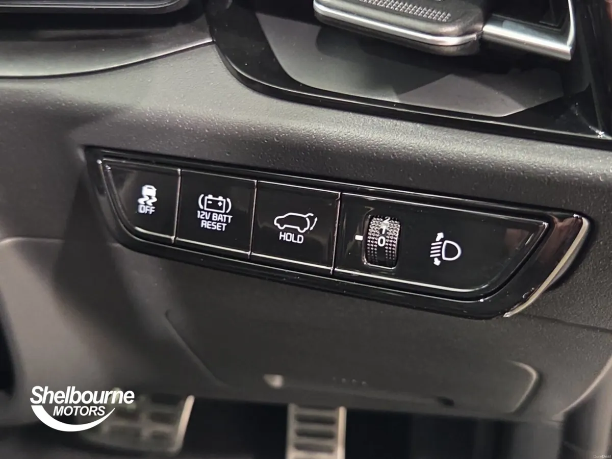 Kia Niro Estate 4 - Image 5