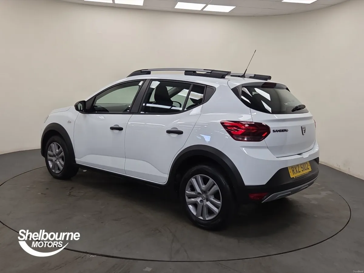 Dacia Sandero Stepway ESSENTIAL TCE - Image 2