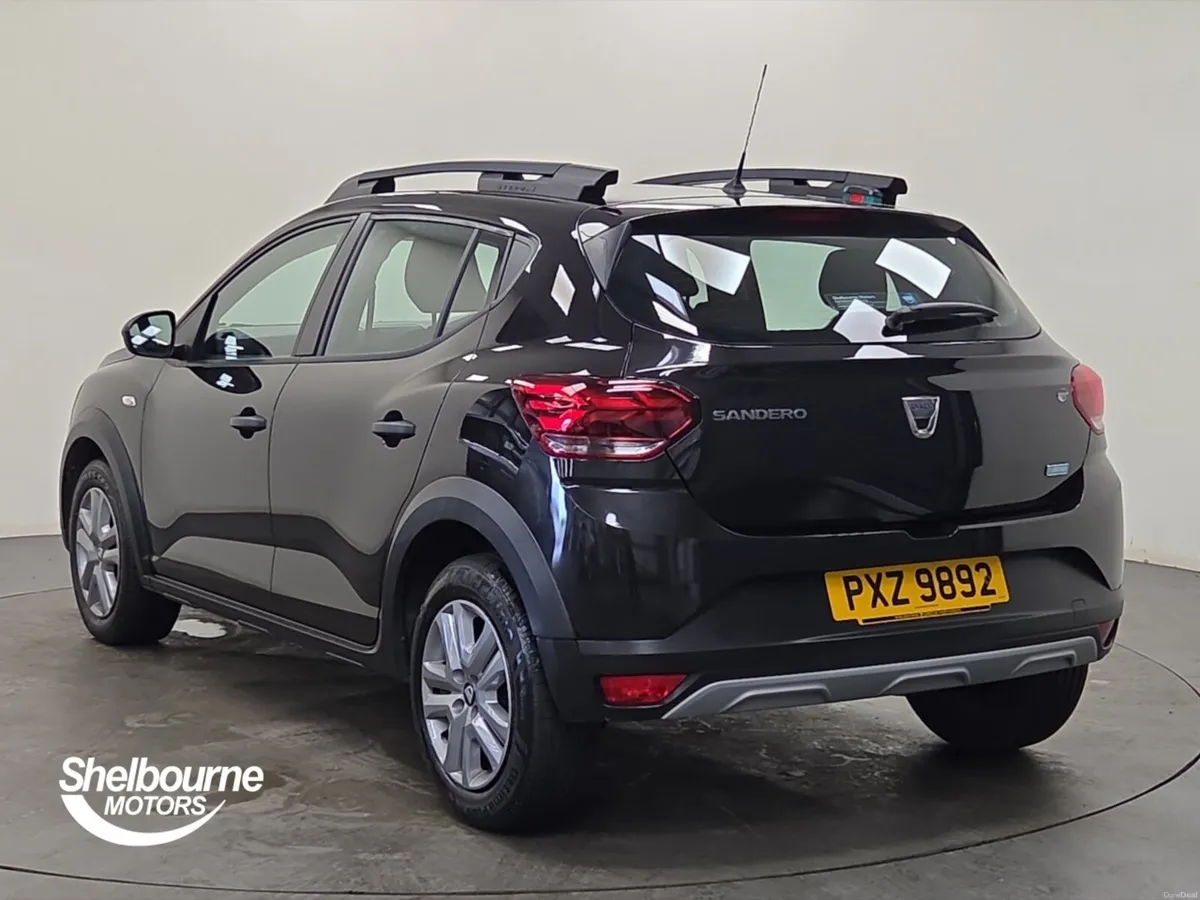 Dacia Sandero Stepway ESSENTIAL TCE - Image 2
